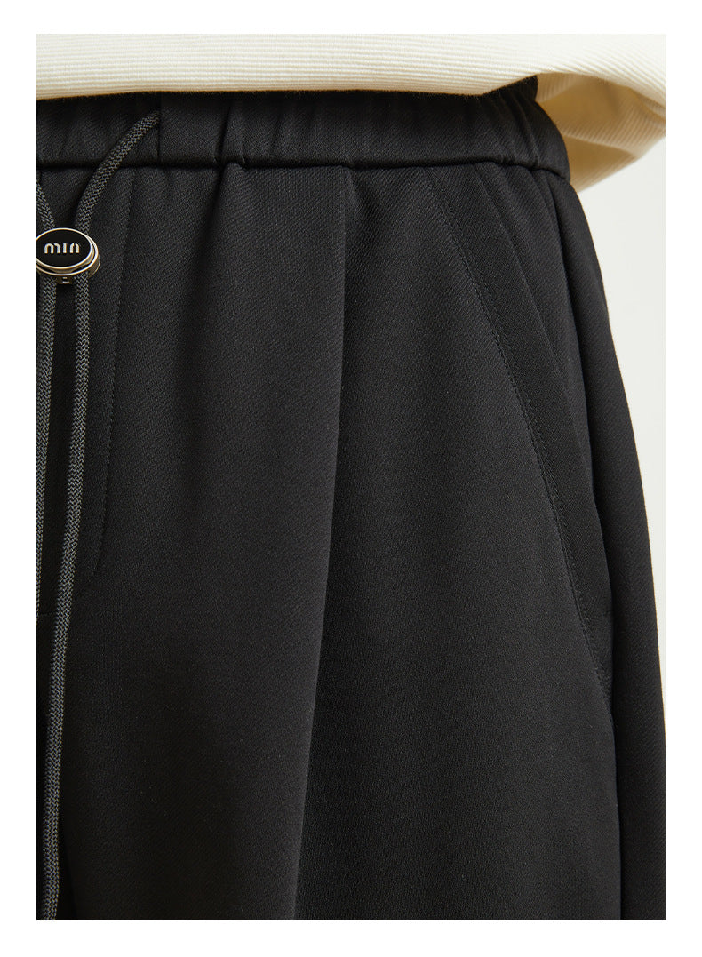 Relaxed Elegant Trousers