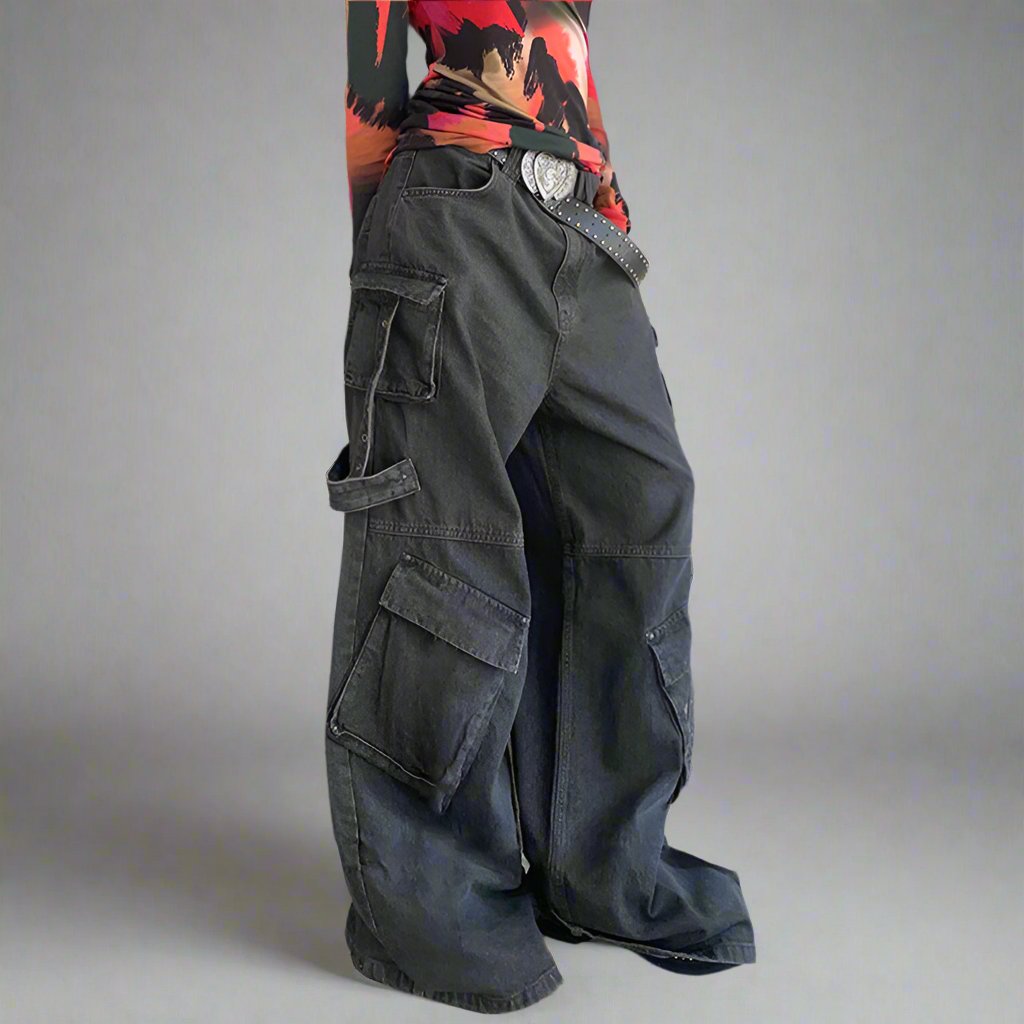 UO Wide Vintage Black Jeans