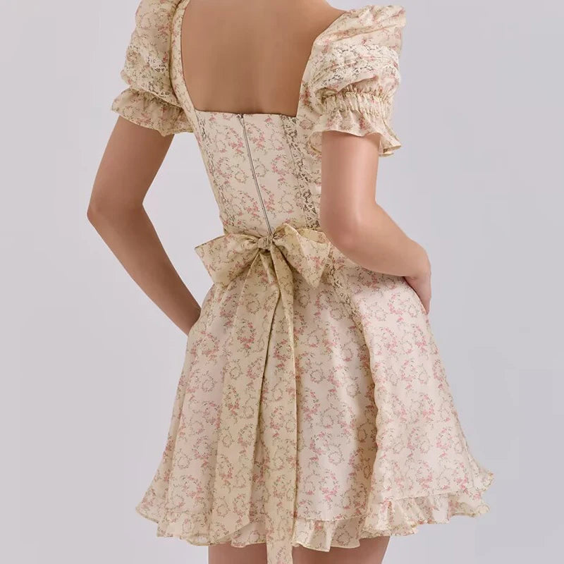 Janusz - 50s style wide mini dress