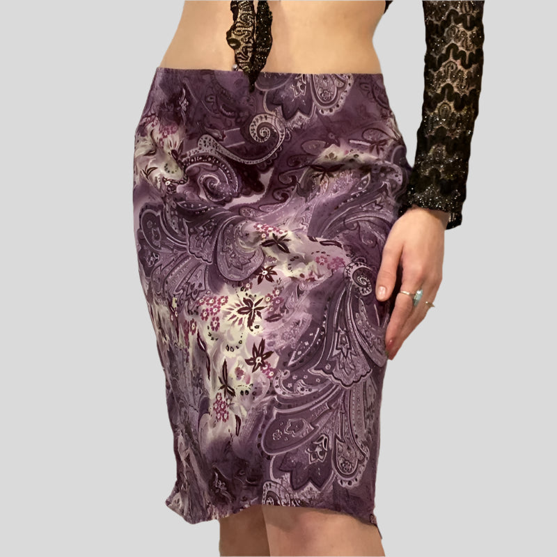 VI Vintage Purple Print Skirt