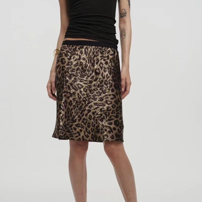 R Midi Leopard Skirt
