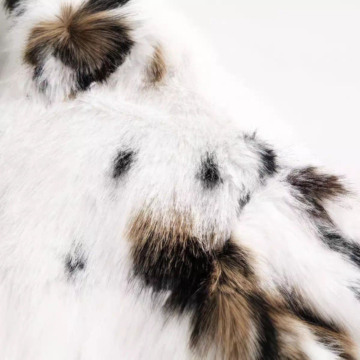 Dalmatian style fur coat model DD