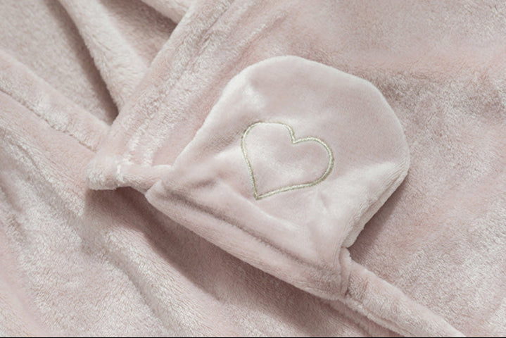Rabbit Tie Blanket