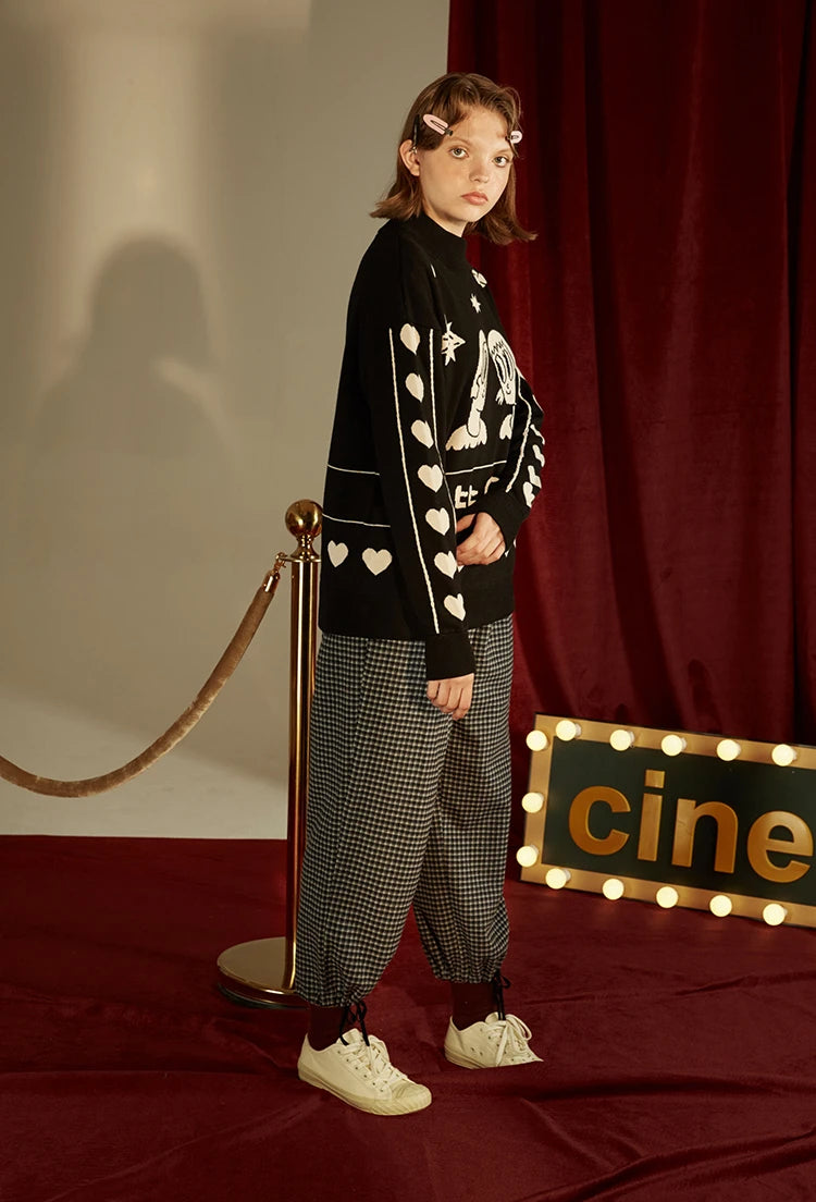 YY Graphic Turtleneck