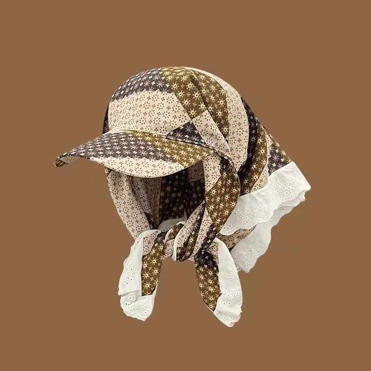 Vintage style baseball cap with bandana
