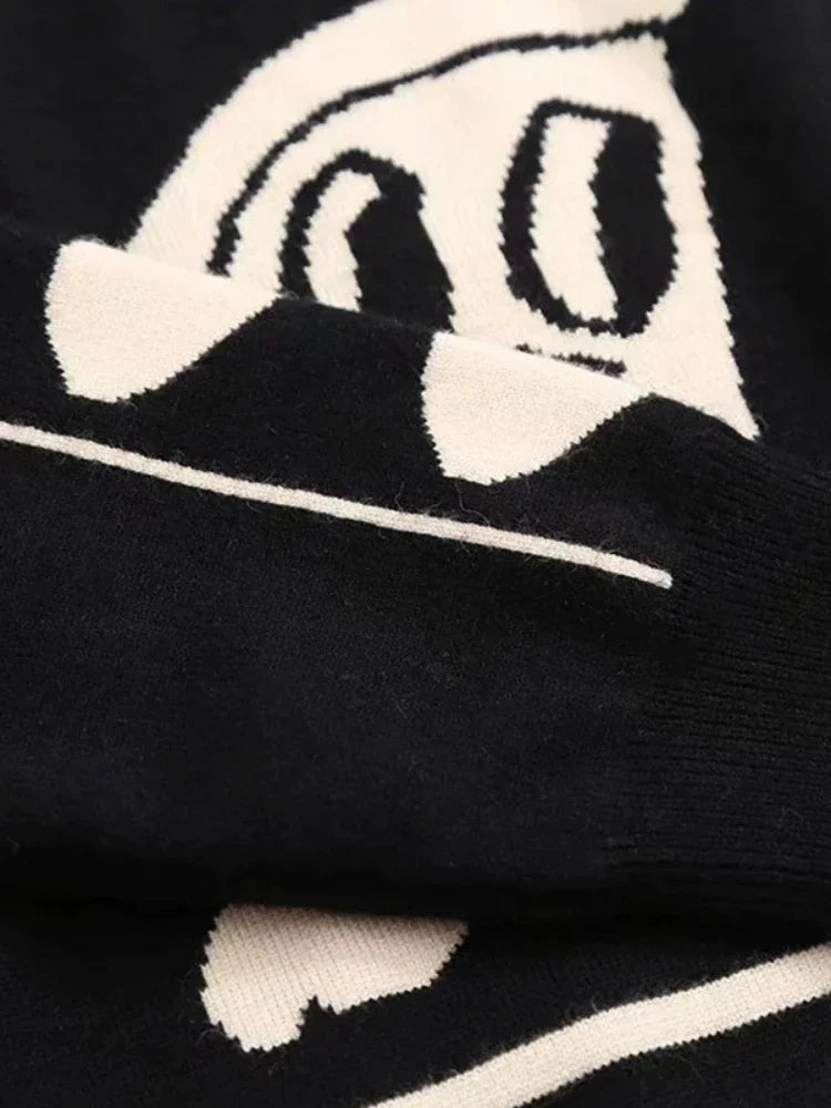 YY Graphic Turtleneck