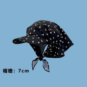 Vintage style baseball cap with bandana