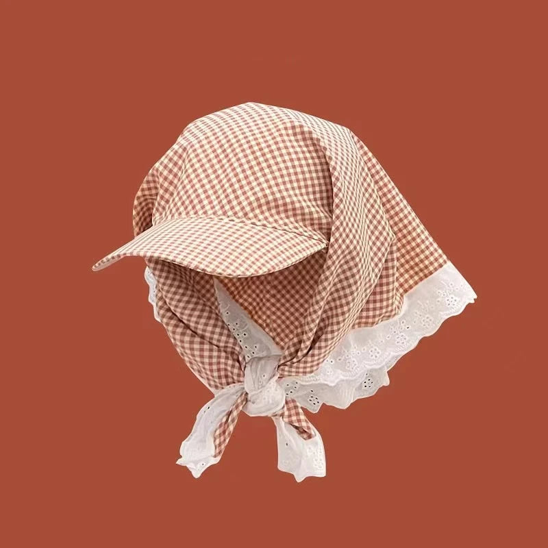 Vintage style baseball cap with bandana