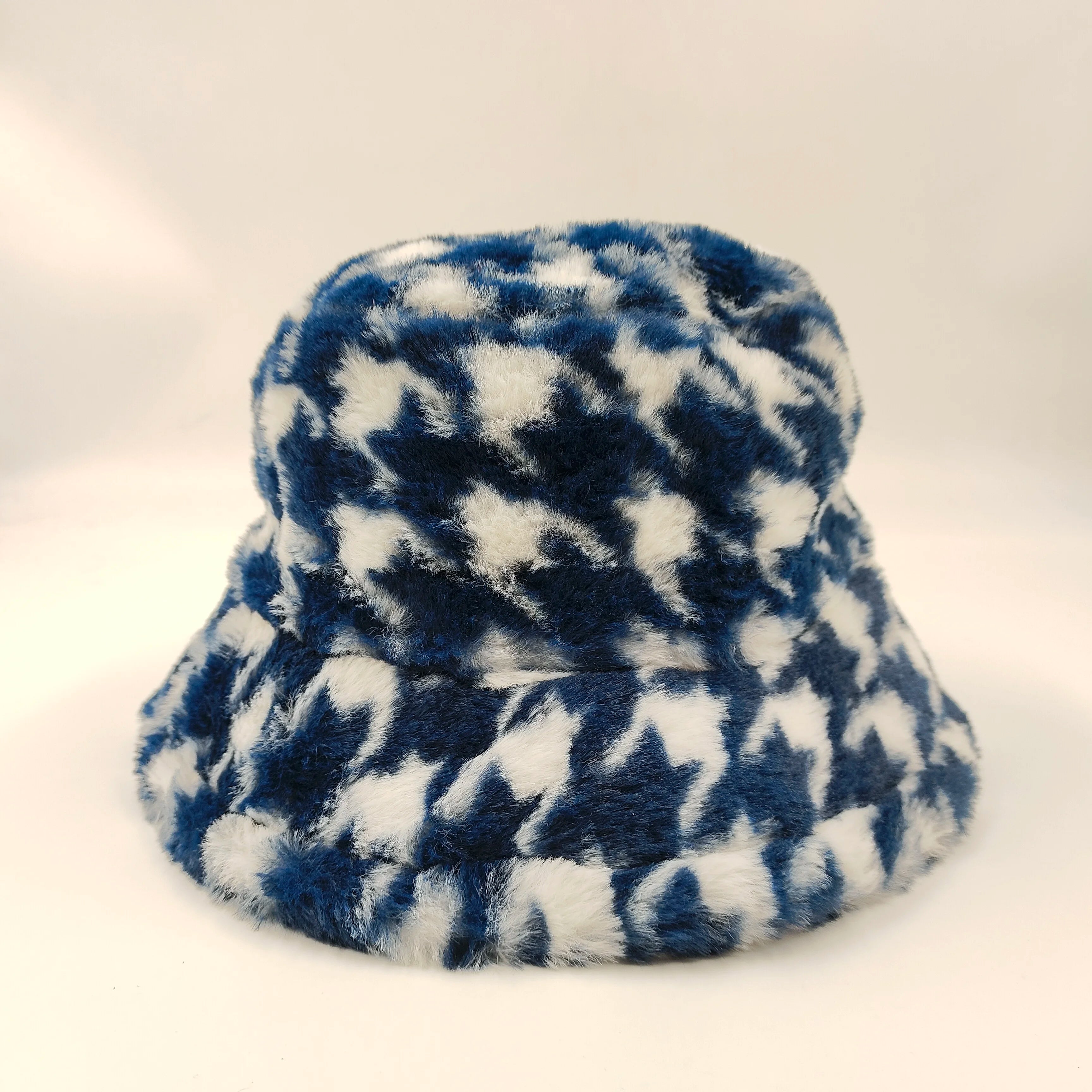 FLY Furry hat
