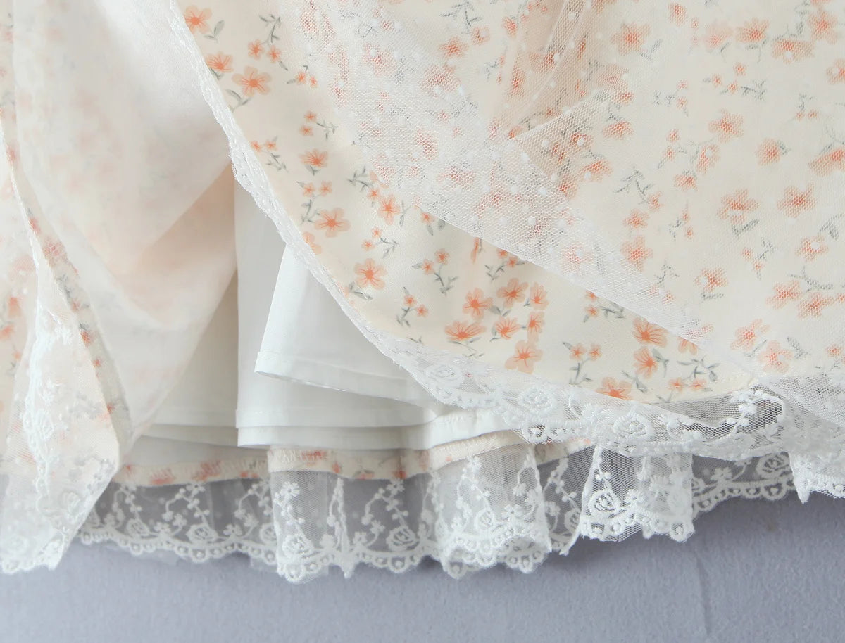 Romi - Vintage-style floral mini dress