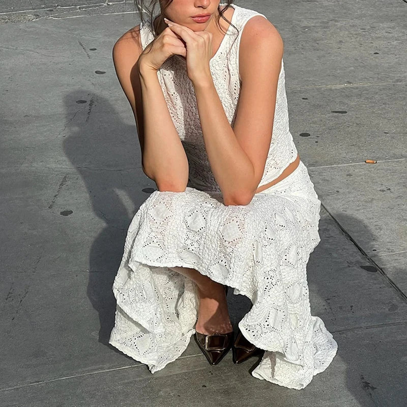 Shniqwa- White Skirt and Tank Set