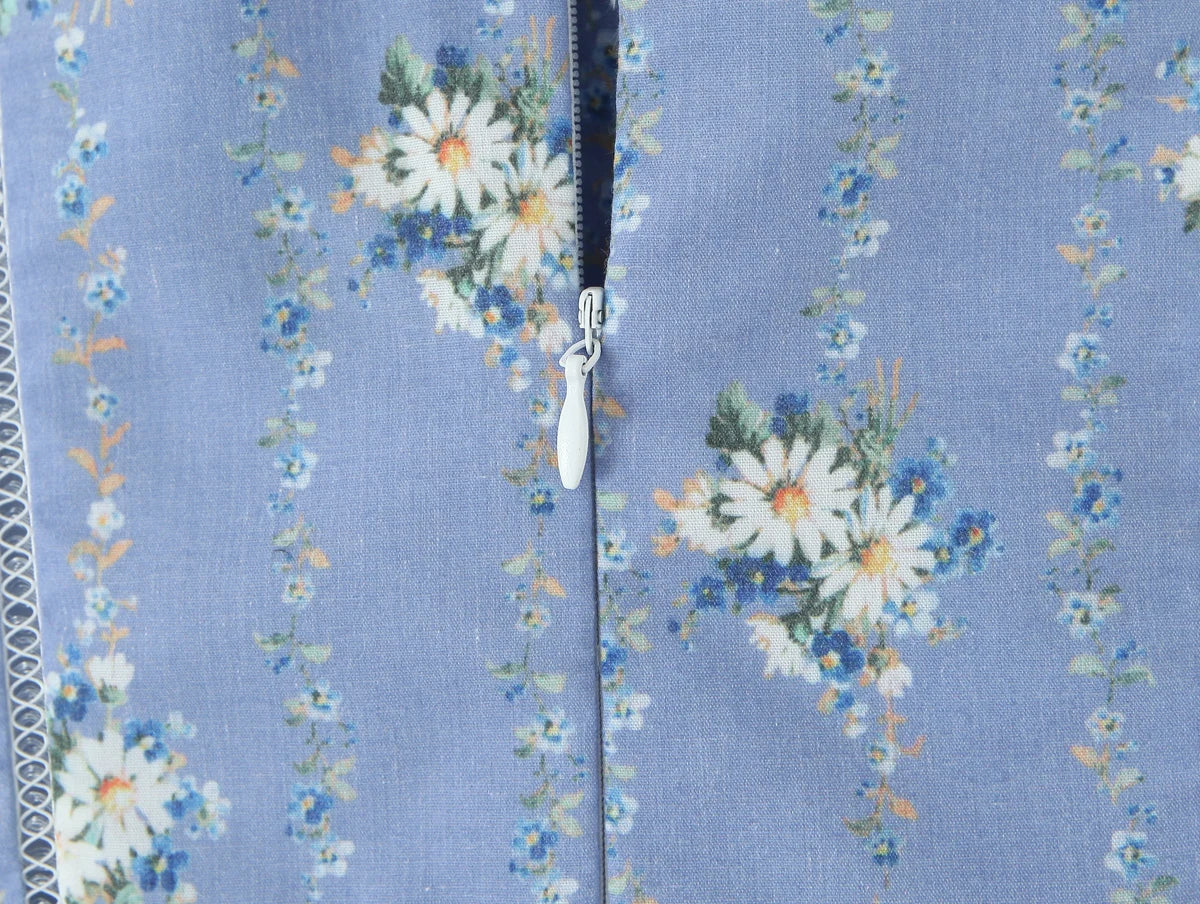 Flora - Blue dress