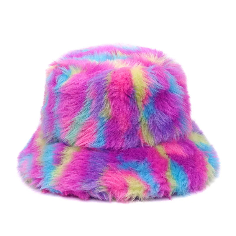 The Nova Hat – Fluffy Winter Bucket